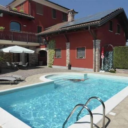 Villa Laura Rooms&Pool Fossano Esterno foto